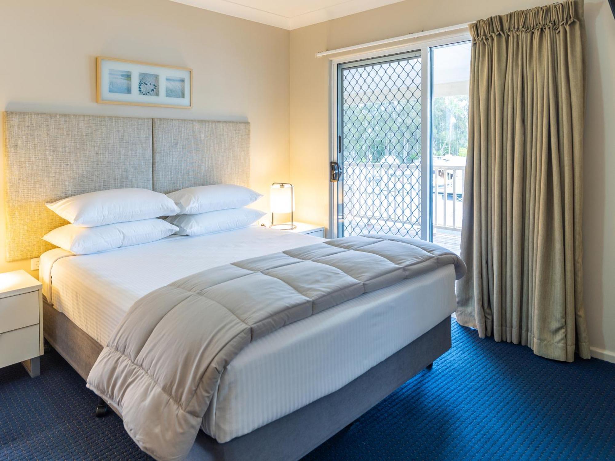 Nrma Forster Tuncurry Hotel Bilik gambar
